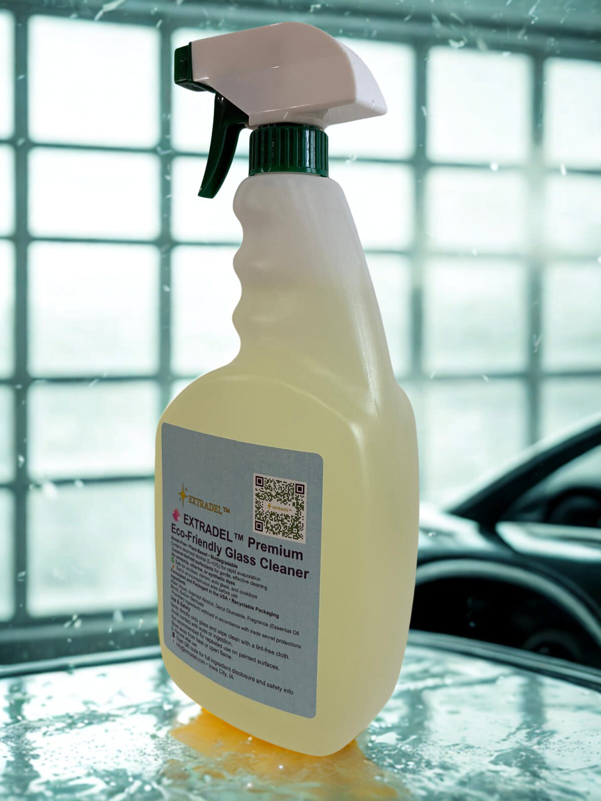 EXTRADEL™ Premium 32 fl oz Eco-Friendly Glass Cleaner, Plant-Based, Streak-Free, Light Naturally-Derived Scent, Biodegradable Spray